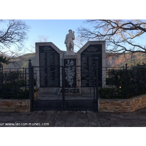 Monument aux morts de BORGO (CORSE)