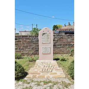 le monument aux morts