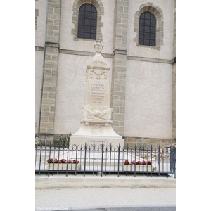 le monument aux morts