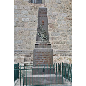 le monument aux morts