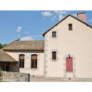 Commune de LIOUX LES MONGES