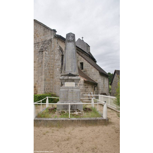 le monument aux morts