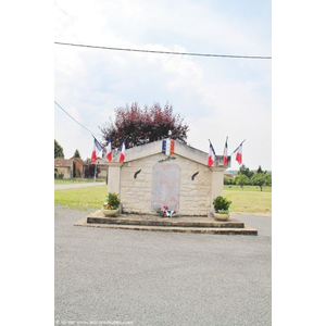 le monument aux morts