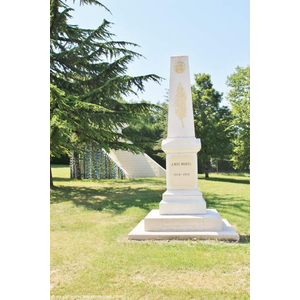 le monument aux morts