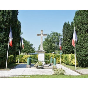 le monument aux morts 