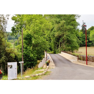 Pont sur L Auvézère