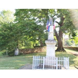 le monument aux morts