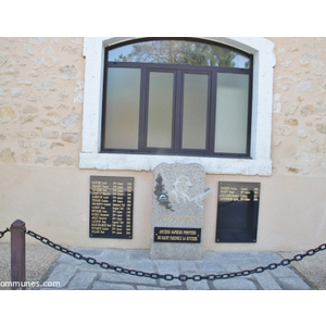 le monument aux morts