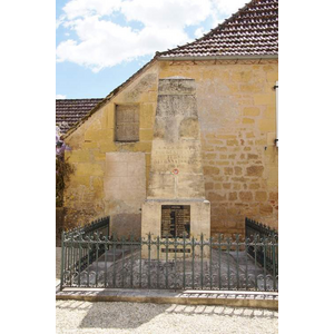 le monument aux morts