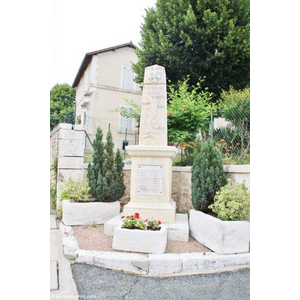 le monument aux morts