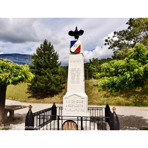Le Monument-aux-Morts