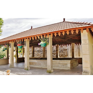 La Commune ( Le Lavoir )