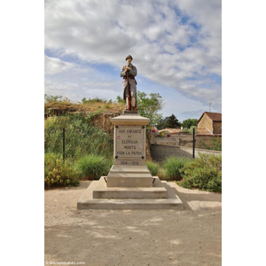 le monument aux morts