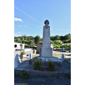 le monument aux morts