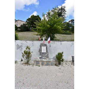 le Monument Aux Morts 