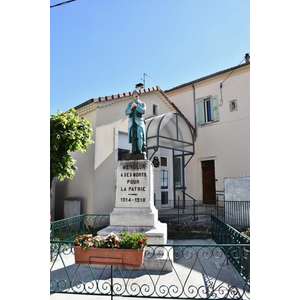 le Monument Aux Morts 