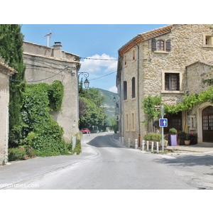 Commune de ROCHE SAINT SECRET BECONNE