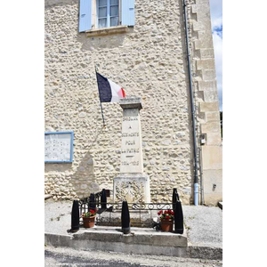 le Monument Aux Morts 