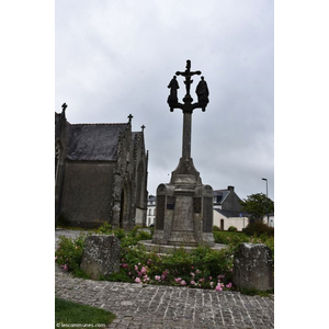 le monument aux morts