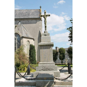 le monument aux morts