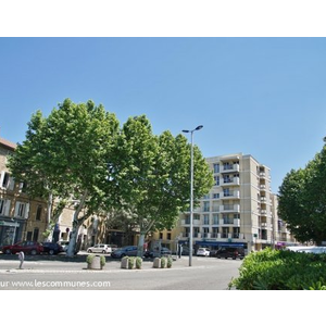 Commune de BAGNOLS SUR CEZE