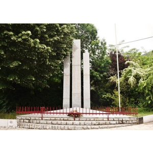 Le Monument-aux-morts
