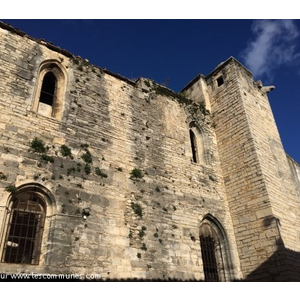 Vieille batisse de Marguerittes dans le Gard (3032...