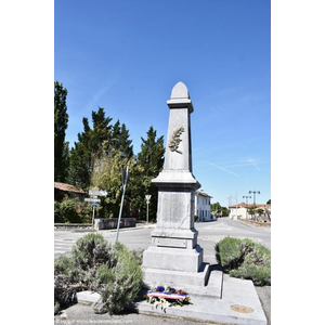 le Monument Aux Morts 