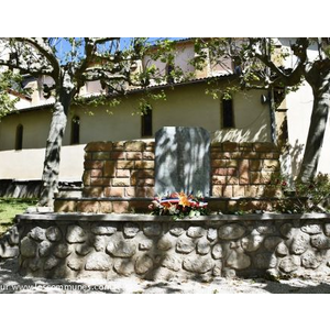 le Monument Aux Morts 