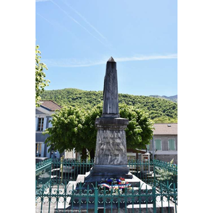 le Monument Aux Morts 