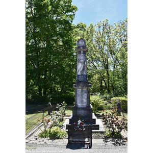 le Monument Aux Morts 