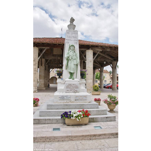 le monument aux morts