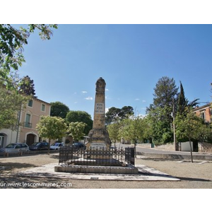 le Monument Aux Morts 