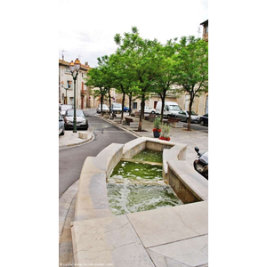 Le Village ( Fontaine )