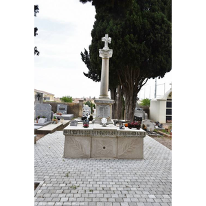 le Monument Aux Morts 