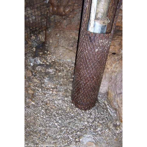 aven de tarlentier vue du fond du gouffre