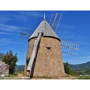 Le Moulin