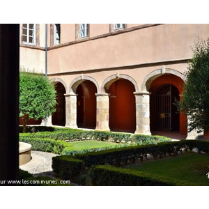 Cloître 7 Em Siècle