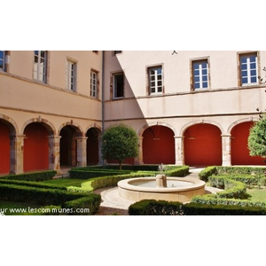 Cloître 7 Em Siècle