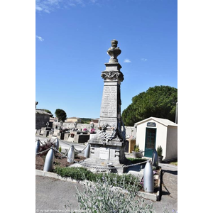 le Monument Aux morts 
