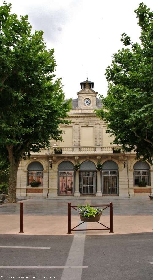 Mairie Et Office De Tourisme Thezan Les Beziers 34490 Fr