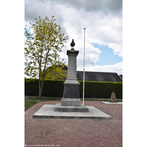 le Monument Aux Morts 