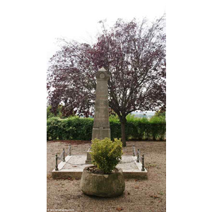 le monument aux morts