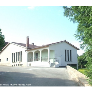 Asnans.Jura.Salle des fêtes.