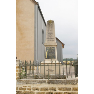 le monument aux morts