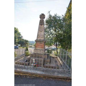 le monument aux morts