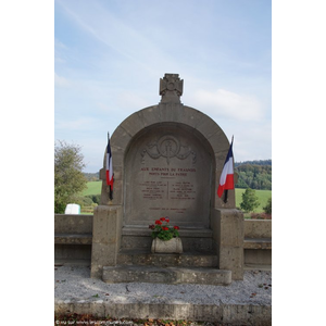 le monument aux morts 