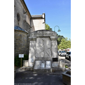 le Monument Aux Morts 