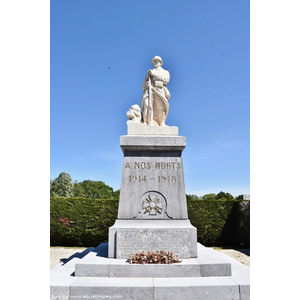 le Monument Aux Morts 