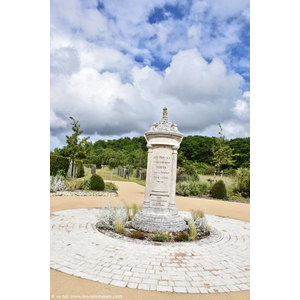 le Monument Aux Morts 